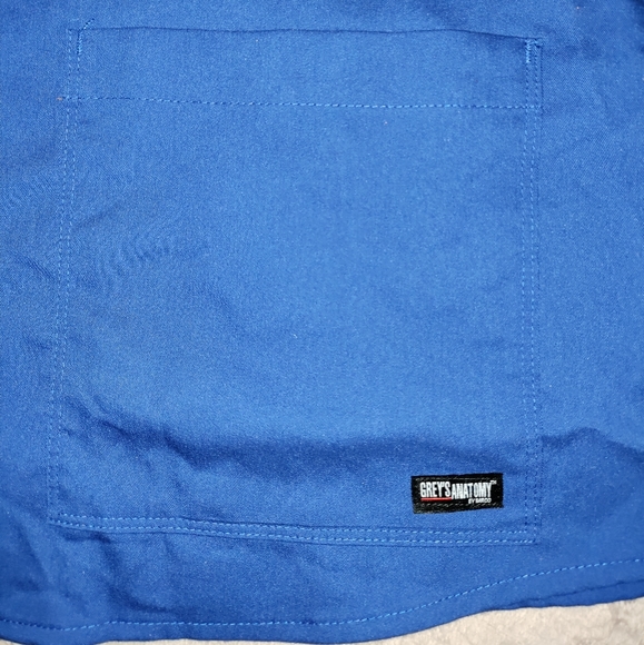🆕Grey's Anatomy | Blue V- Neck Scrub Top Womens Size XL - Picture 12 of 12